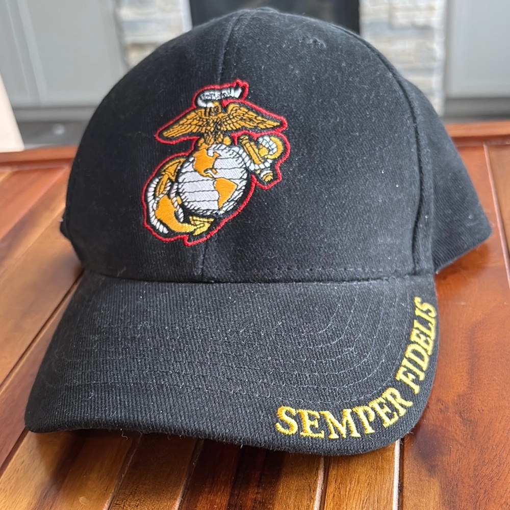 Black Semper Fidelis Cap With Embroidered Logo
